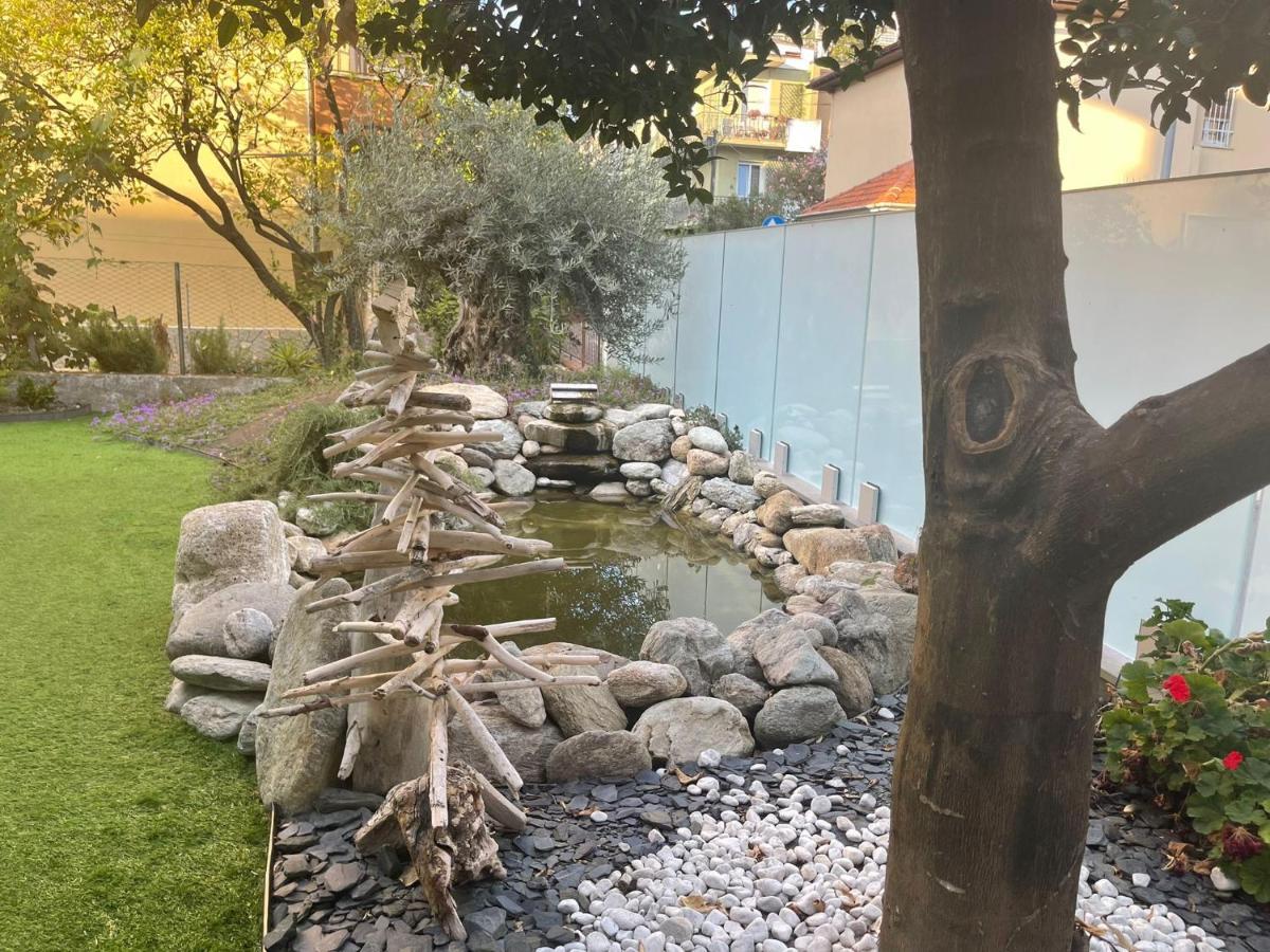 Albero Della Vita Spotorno Kültér fotó