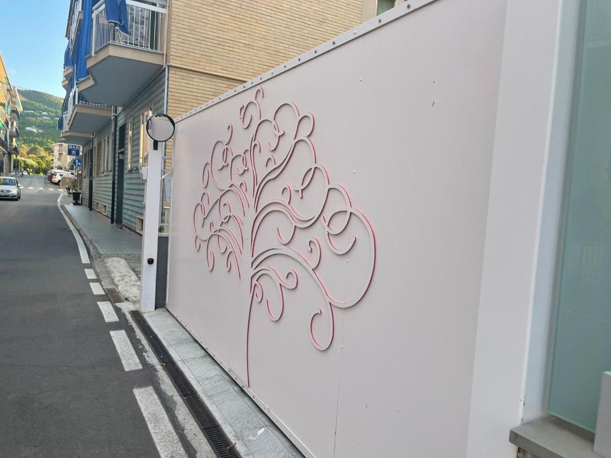 Albero Della Vita Spotorno Kültér fotó